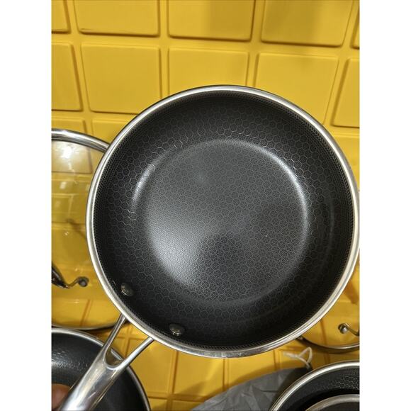 HEXCLAD 7 Piece Nonstick Stainless Steel Frying Pan Set 8 10 12- Lids Wok M $600 - Picture 9 of 10